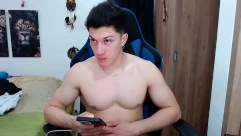 griego01 online show from December 12, 2024, 6:10 pm