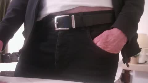 Grim online show from March 12, 2026, 8:37 pm