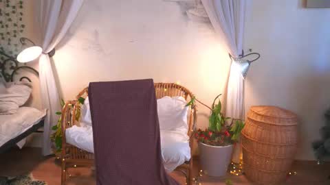 Snapshot of griselberumen chatting on February 20, 2026, 6:26 am Gwen online show from February 20, 2026, 6:26 am