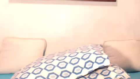 griseldax online show from February 10, 2026, 4:05 am