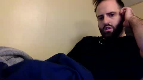 Snapshot of grobs123 chatting on December 24, 2024, 2:12 pm grobs123 online show from December 24, 2024, 2:12 pm