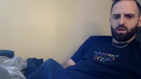 Snapshot of grobs123 chatting on February 10, 2025, 3:32 pm grobs123 online show from February 10, 2025, 3:32 pm