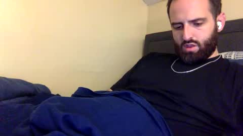 Snapshot of grobs123 chatting on September 16, 2025, 11:17 pm grobs123 online show from September 16, 2025, 11:17 pm