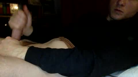 Snapshot of gruendamien chatting on February 16, 2026, 11:23 pm gruendamien online show from February 16, 2026, 11:23 pm