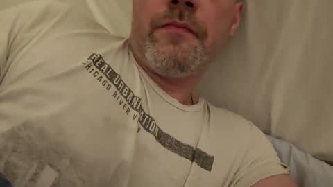 Snapshot of grzegorz34 chatting on February 19, 2025, 9:36 pm Greg online show from February 19, 2025, 9:36 pm