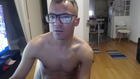 guachin_new online show from March 11, 2026, 4:13 pm