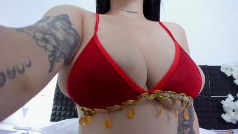 Snapshot of guadalupe21_ chatting on October 6, 2025, 7:55 pm Guadalupe online show from October 6, 2025, 7:55 pm