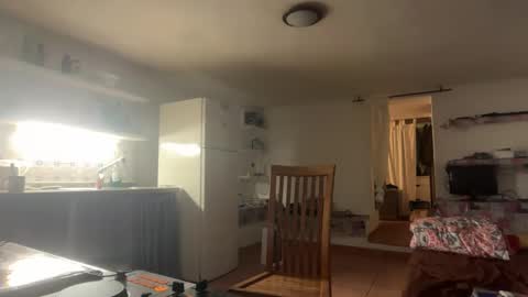 Snapshot of guardiannif_ chatting on February 5, 2026, 6:12 pm guardiannif_ online show from February 5, 2026, 6:12 pm