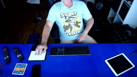 Snapshot of guesswhatigot2 chatting on January 29, 2025, 9:23 am guesswhatigot2 online show from January 29, 2025, 9:23 am