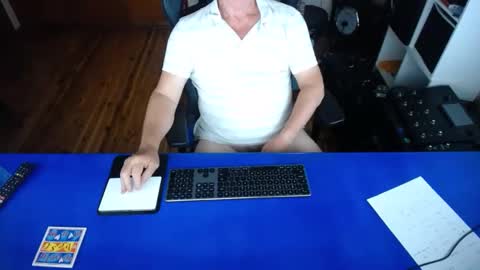 Snapshot of guesswhatigot2 chatting on February 3, 2025, 8:24 am guesswhatigot2 online show from February 3, 2025, 8:24 am