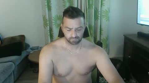 Snapshot of guillaume666286050 chatting on June 5, 2026, 1:12 am guillaume666286050 online show from June 5, 2026, 1:12 am