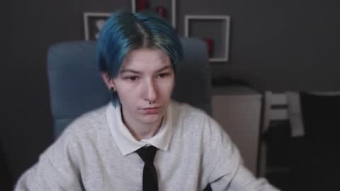 guitarandangell online show from October 20, 2025, 5:08 am