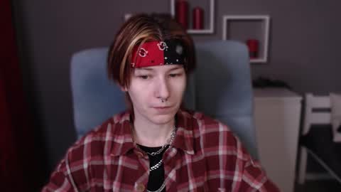 guitarandangell online show from January 15, 2026, 7:24 am