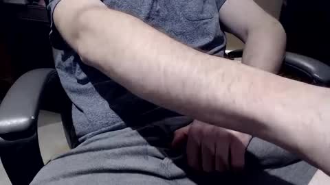 newbies online show from February 24, 2025, 2:51 am