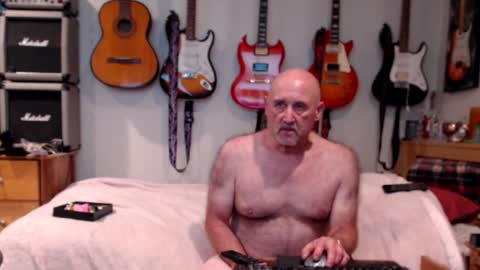 Snapshot of guitarsexgod chatting on January 29, 2025, 11:30 am Mario online show from January 29, 2025, 11:30 am