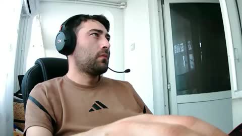 guliverreal online show from March 11, 2026, 1:39 pm