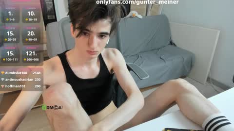 Snapshot of guntermeiner chatting on December 20, 2024, 1:00 pm Gunter online show from December 20, 2024, 1:00 pm