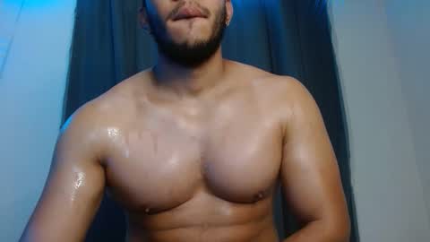 holl latino online show from January 17, 2026, 11:48 am