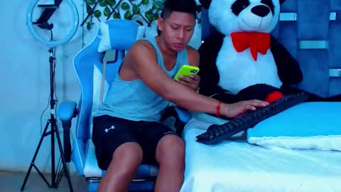 Hakim online show from November 4, 2025, 5:56 pm