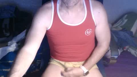 gusanito_enano online show from February 2, 2026, 6:39 pm