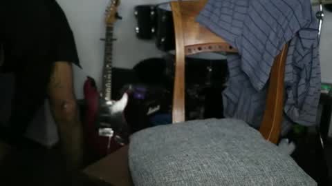 guss6969868792 online show from January 12, 2026, 3:34 am