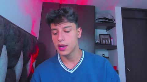 Snapshot of guy_twinks chatting on January 25, 2025, 7:07 pm Gabriel online show from January 25, 2025, 7:07 pm