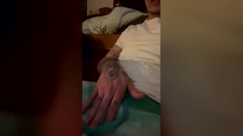 guydschilling30 online show from April 12, 2026, 10:09 am