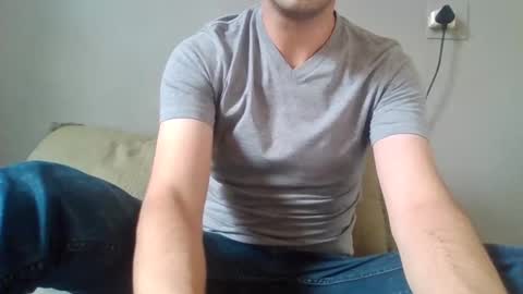 Guy Hardon online show from December 18, 2024, 10:40 am