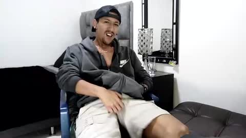 karim online show from December 31, 2024, 11:31 am