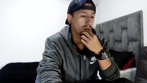 karim online show from February 11, 2025, 7:02 am