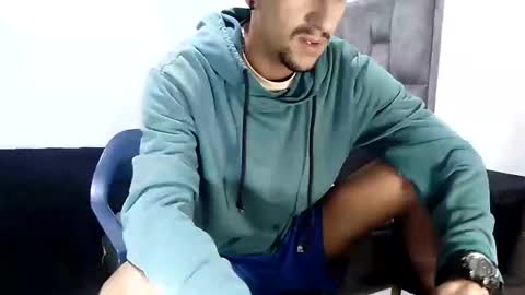 karim online show from February 18, 2025, 10:49 am