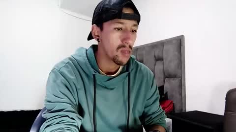 karim online show from February 26, 2025, 8:48 am