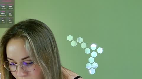 Snapshot of gwen_lady chatting on January 16, 2025, 3:02 pm Sweety Kitty online show from January 16, 2025, 3:02 pm