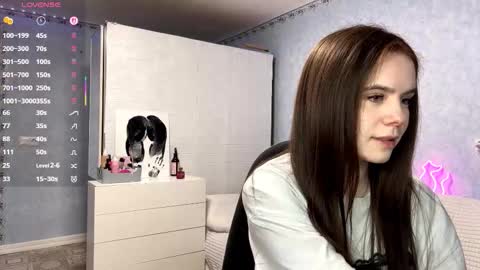 Snapshot of gwendolynharkey chatting on February 12, 2026, 3:07 pm Alice online show from February 12, 2026, 3:07 pm