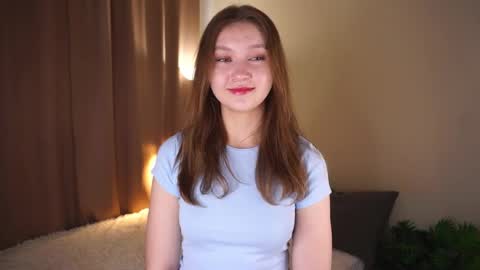 Molly online show from April 7, 2026, 4:57 am