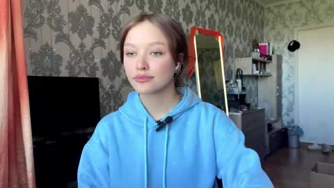 Nika Kova online show from May 17, 2026, 6:11 am