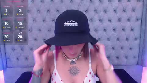 Gyal Smith online show from April 21, 2026, 3:46 am