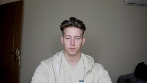 Oliver online show from December 22, 2024, 8:25 pm