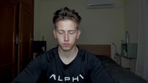 Oliver online show from February 26, 2025, 11:26 pm