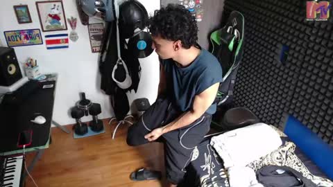 Gymbro42 online show from May 16, 2026, 4:06 pm