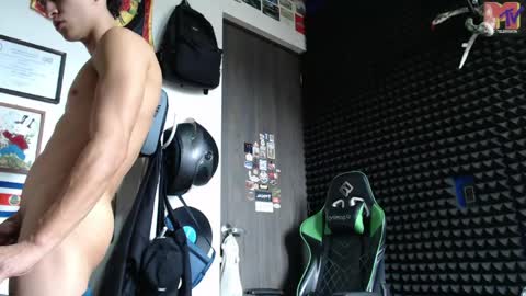 Gymbro42 online show from May 19, 2026, 5:08 pm