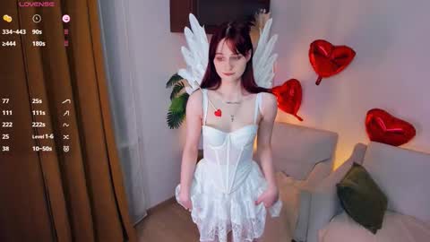 Snapshot of h0lyangel chatting on February 13, 2026, 6:59 pm Kelly Lilly online show from February 13, 2026, 6:59 pm