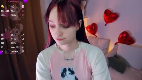 Snapshot of h0lyangel chatting on February 14, 2026, 7:10 pm Kelly Lilly online show from February 14, 2026, 7:10 pm