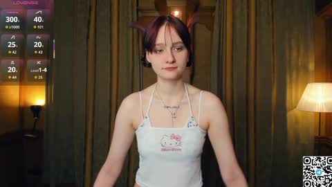 Snapshot of h0lyangel chatting on April 15, 2026, 8:20 pm Kelly Lilly online show from April 15, 2026, 8:20 pm