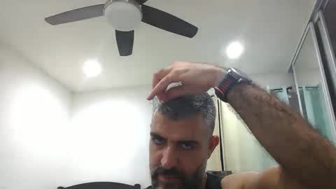 h0nest84 online show from November 15, 2025, 7:32 pm