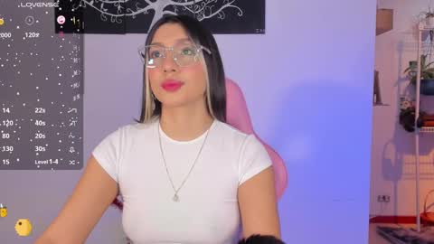 Paulina  online show from February 21, 2025, 5:24 am