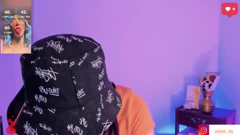 haanna_thompsoon online show from February 25, 2025, 11:00 pm