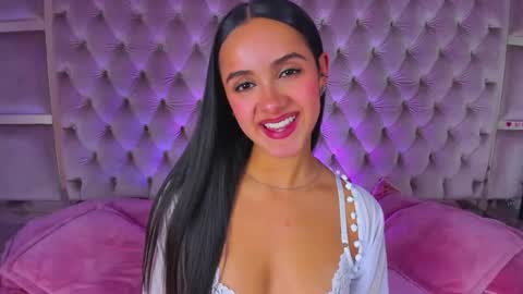 Snapshot of haari02 chatting on February 4, 2026, 8:58 pm Haari online show from February 4, 2026, 8:58 pm