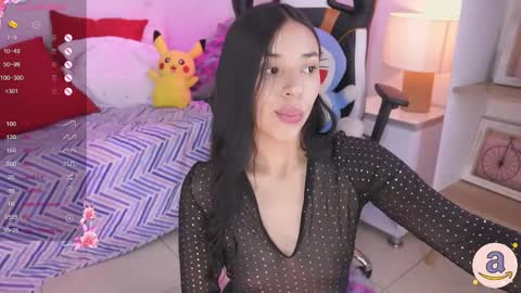 Snapshot of hade_collinss chatting on February 28, 2025, 7:35 pm Hade online show from February 28, 2025, 7:35 pm