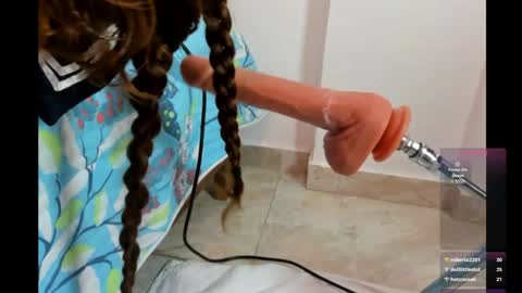 Snapshot of hade_cute2 chatting on January 23, 2025, 8:45 pm hade_cute2 online show from January 23, 2025, 8:45 pm